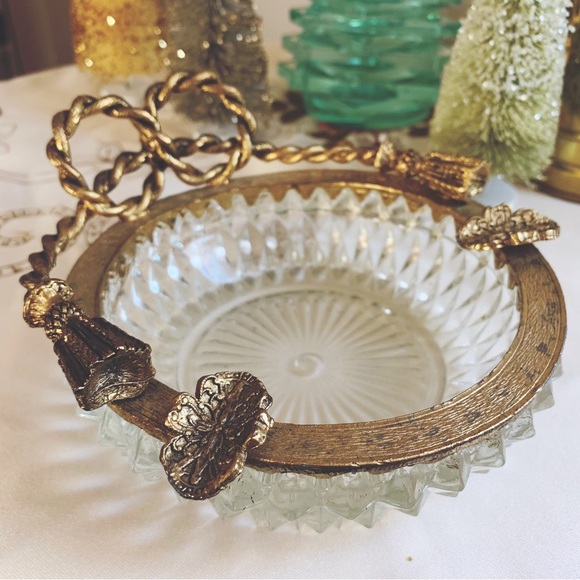 Vintage brass ormolu ring dish/ashtray - Picture 2 of 5